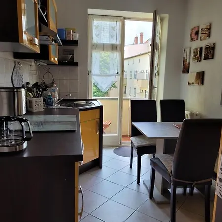 Stadtwohnung Am Westring 아파트 *