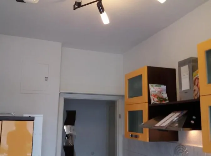 Stadtwohnung Am Westring アパート